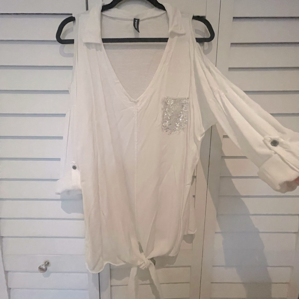 White Venti6 top